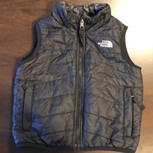 The North Face 2T Reversible Vest